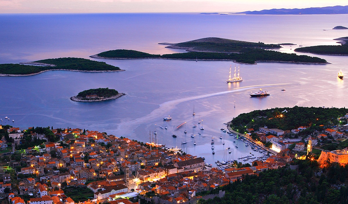 This image has an empty alt attribute; its file name is HVAR-Croatia-Aerial-View-On-City-Harbor-Adventures-Croatia-Custom-Travel-Tours-1.jpg