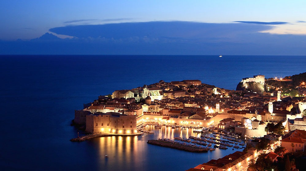 Dubrovnik at night